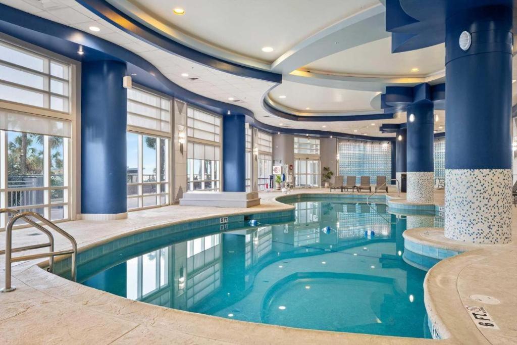 Highly Desired 6Th Floor 1 Bedroom Oceanfront - There Is Only One Ocean Walk Resort 606 Дейтона-Бич Экстерьер фото